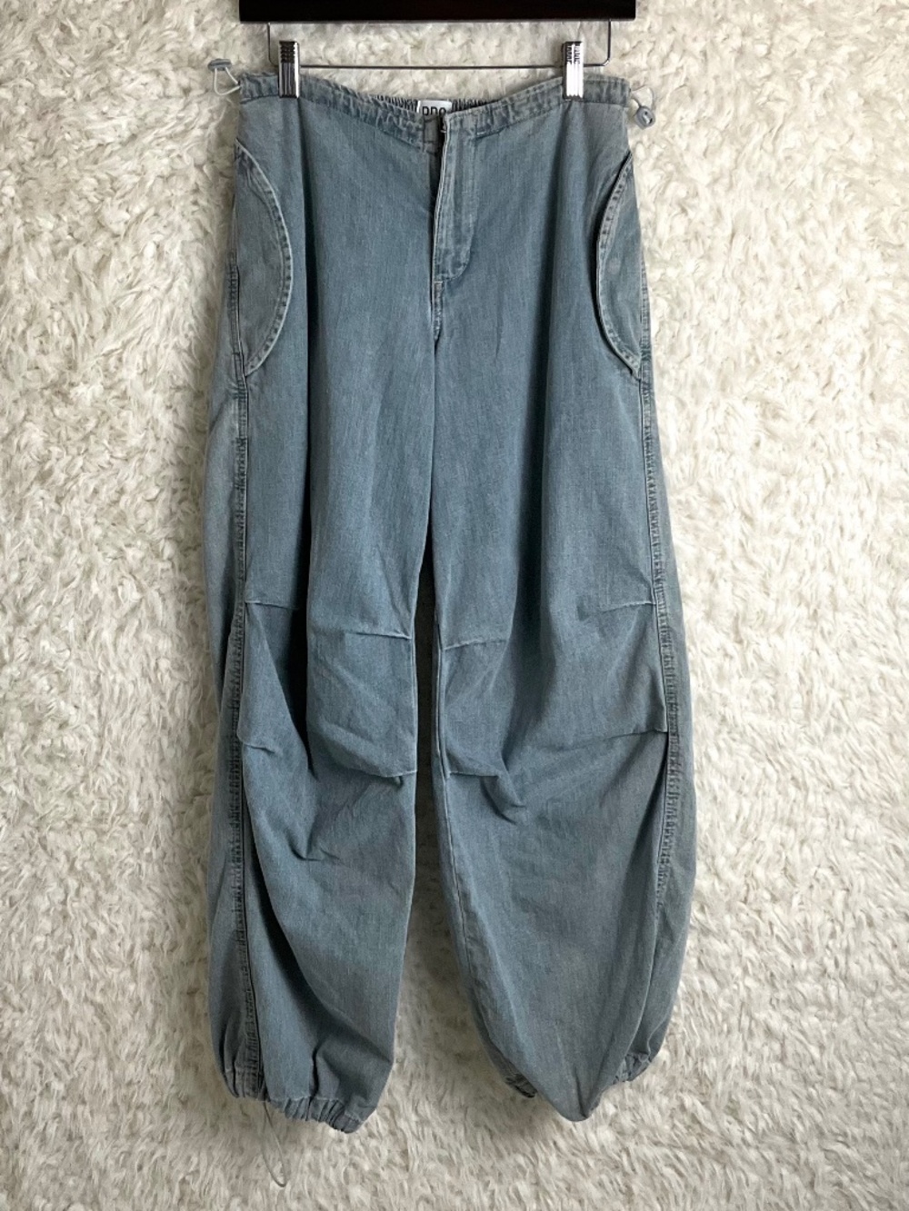 BDG WOMEN'S BAGGY BLUE CARGO PANTS~NWOT!